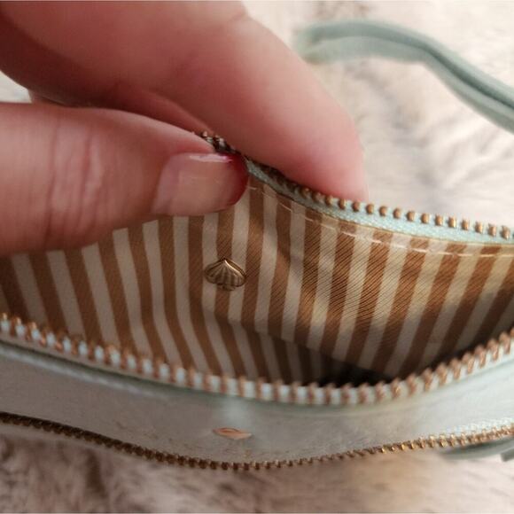 KATE SPADE WOMENS AQUA WRISTLET - Picture 5 of 5
